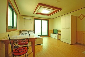 Living area - Blue Sky Pension (Pocheon)