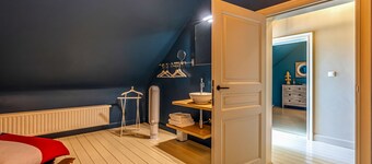 Luxurious holiday home in Heers with terrace