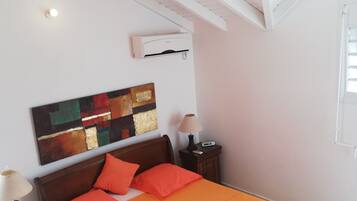 5 dormitorios, tabla de planchar con plancha, wifi y ropa de cama