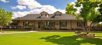 国の設定で贅沢な生活とラボックに数分！