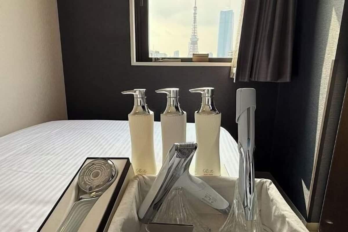 Dundyner, safe på rommet, skrivebord og wi-fi (inkludert)