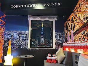 Large Twin Room | Down comforters, in-room safe, desk, free WiFi - Henn na Hotel Tokyo Hamamatsucho (Tokyo)