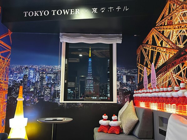 ラージツインルーム | 羽毛の掛け布団、セーフティボックス (室内)、デスク、WiFi (無料)