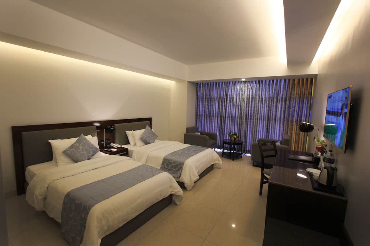 1 bedroom, premium bedding, pillow-top beds, minibar