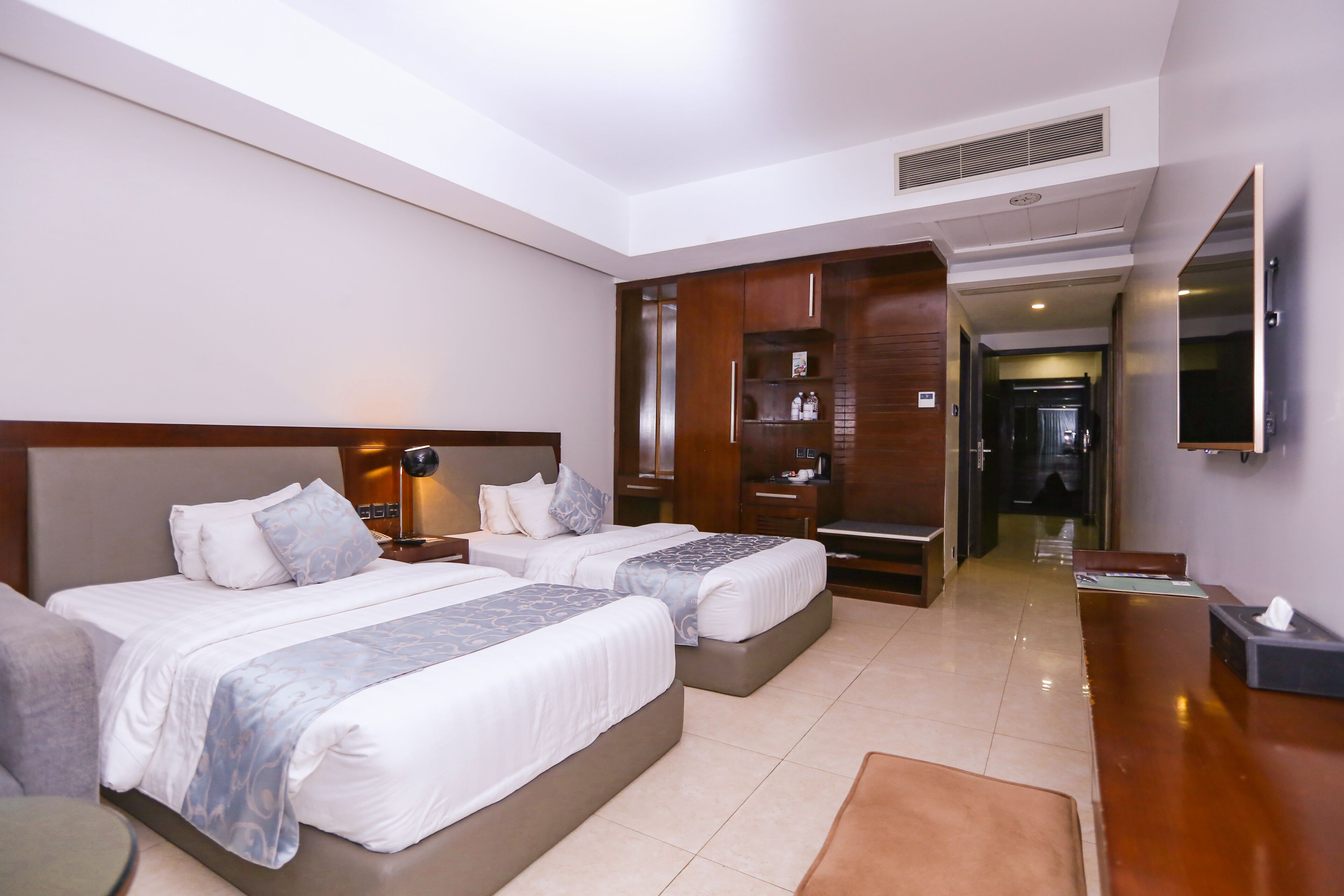 Photo - Sky City Hotel Dhaka