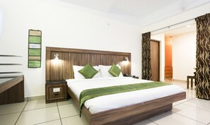 Deluxe Room | Desk, iron/ironing board, free WiFi - Treebo Komfort Suites, 3 Km From Mysore Palace (Mysore)