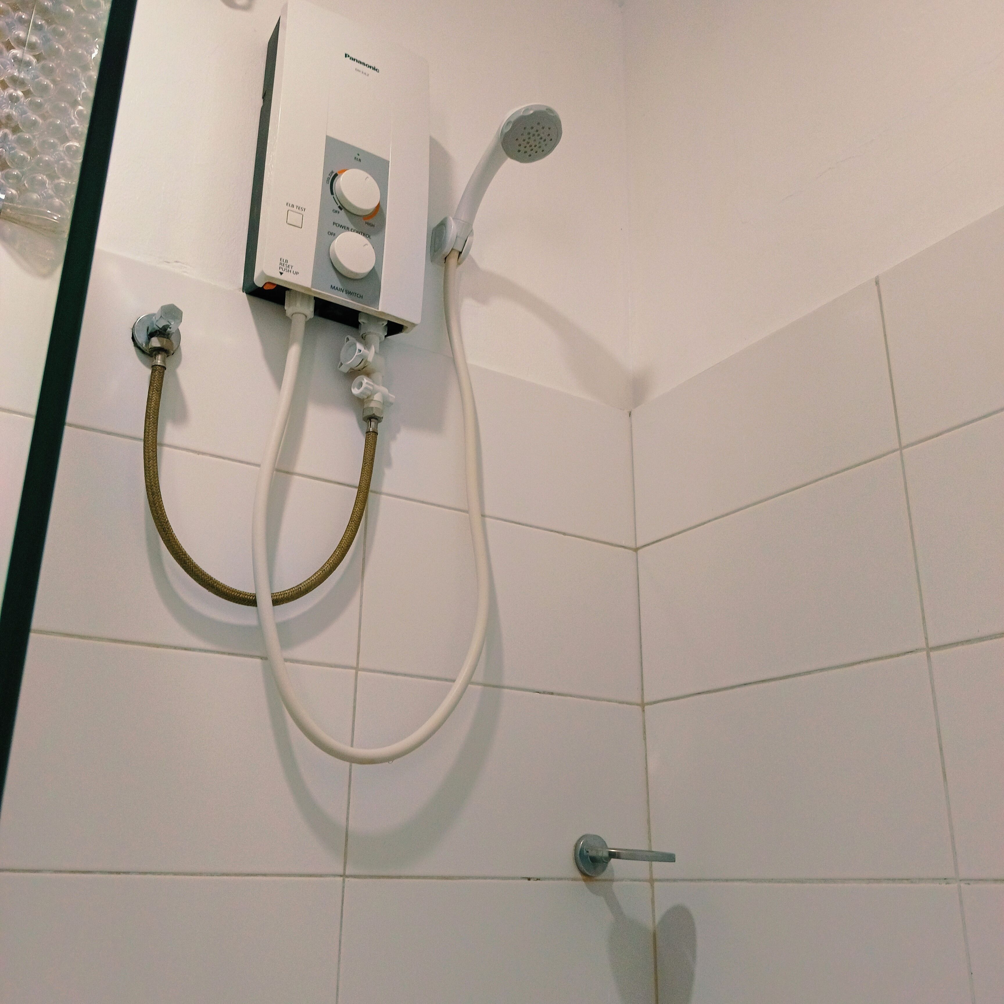 shower, free toiletries, slippers, towels