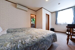 Camera con 2 letti singoli | Una scrivania, Wi-Fi gratuito