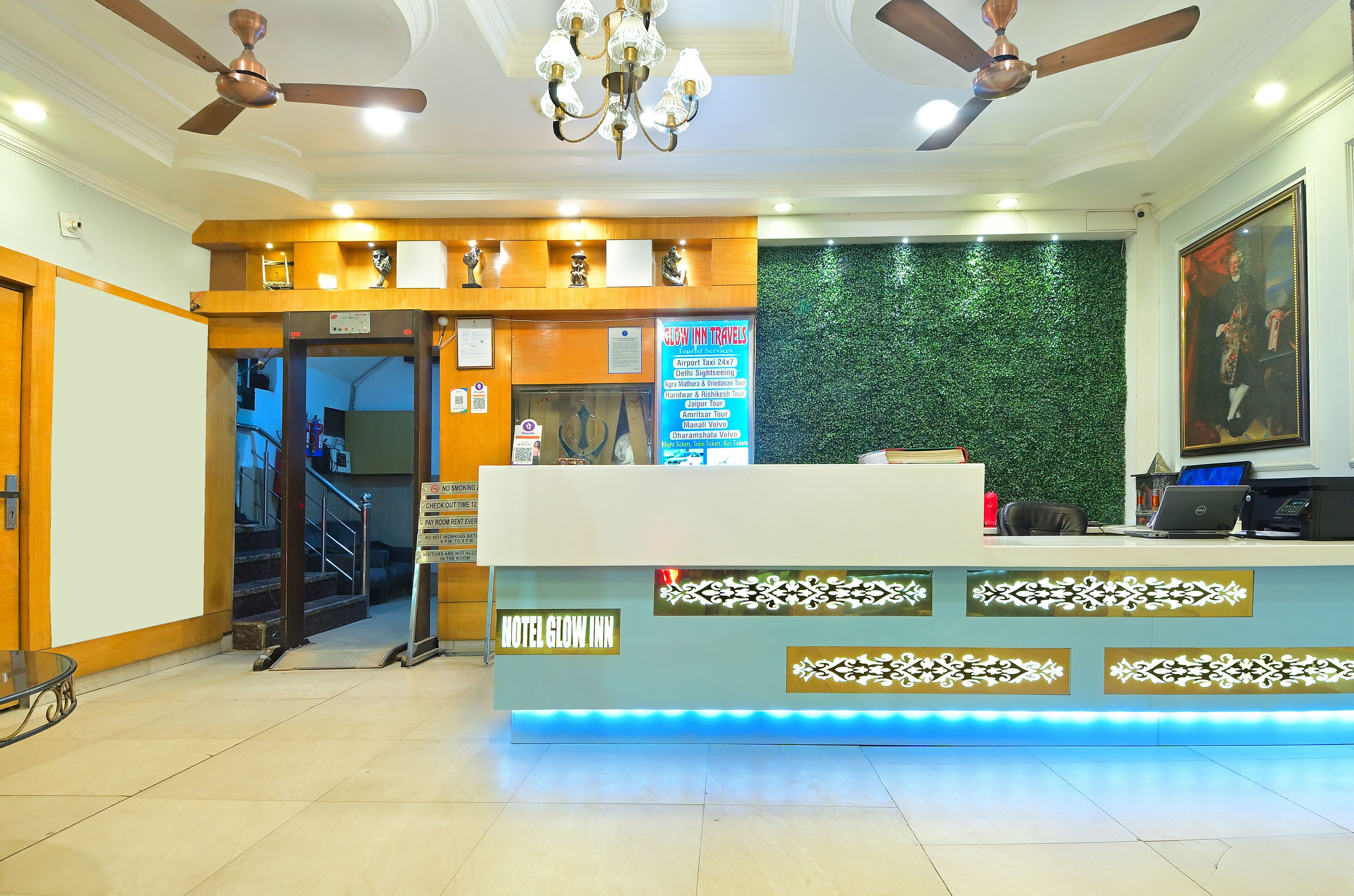Foto - Hotel Glow Inn Paharganj-3 Mins Walk From New Delhi Railway Station