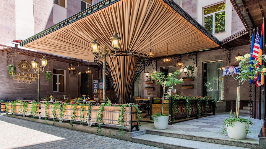 Central Hotel Yerevan