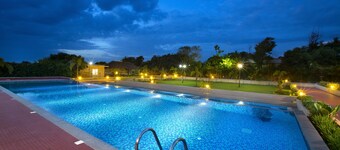 Landmark Pallavaa Beach Resort