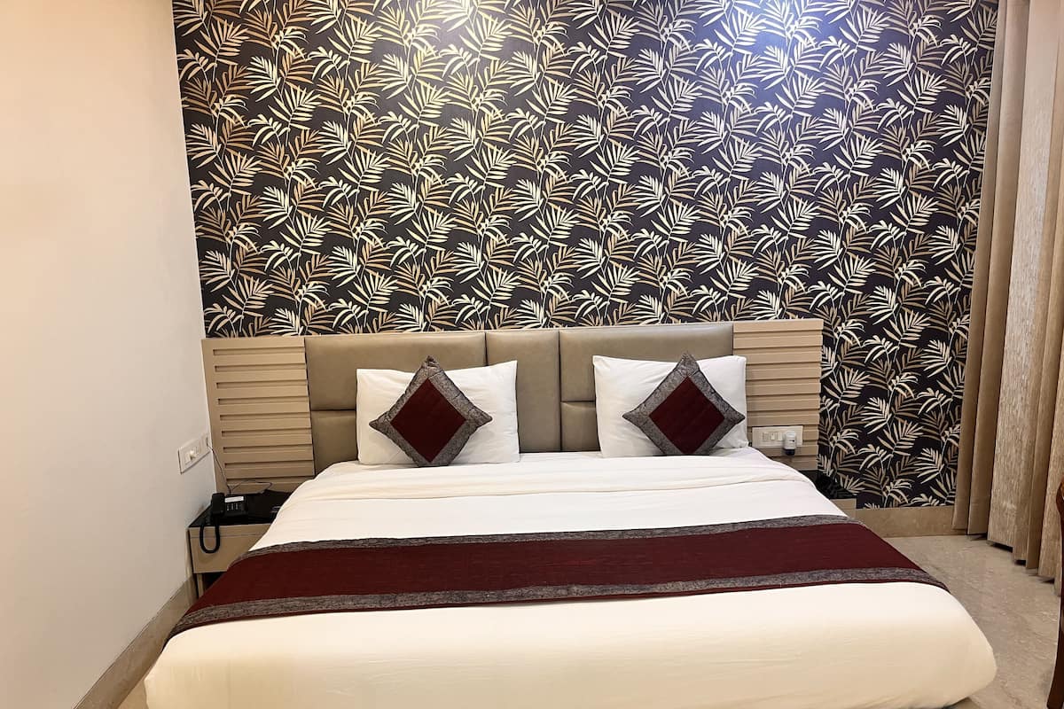 Chambre Premium | Ameublement personnalisé, bureau