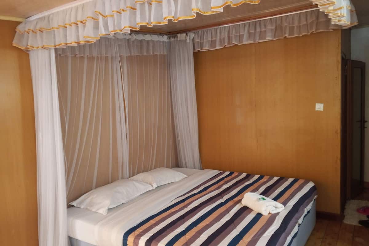 Deluxe Double Room | Desk, free WiFi