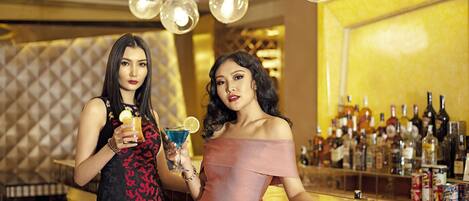 Spécialités Cuisine locale et internationale