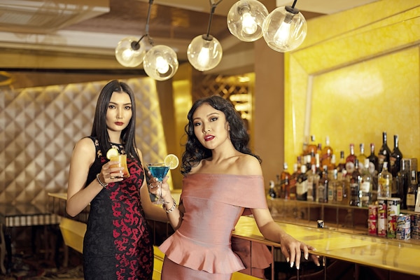 Breakfast, lunch, dinner served; local and international cuisine