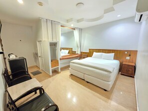 Deluxe Room | Free WiFi, bed sheets - Prangthong Garden Home (Huai Yot)