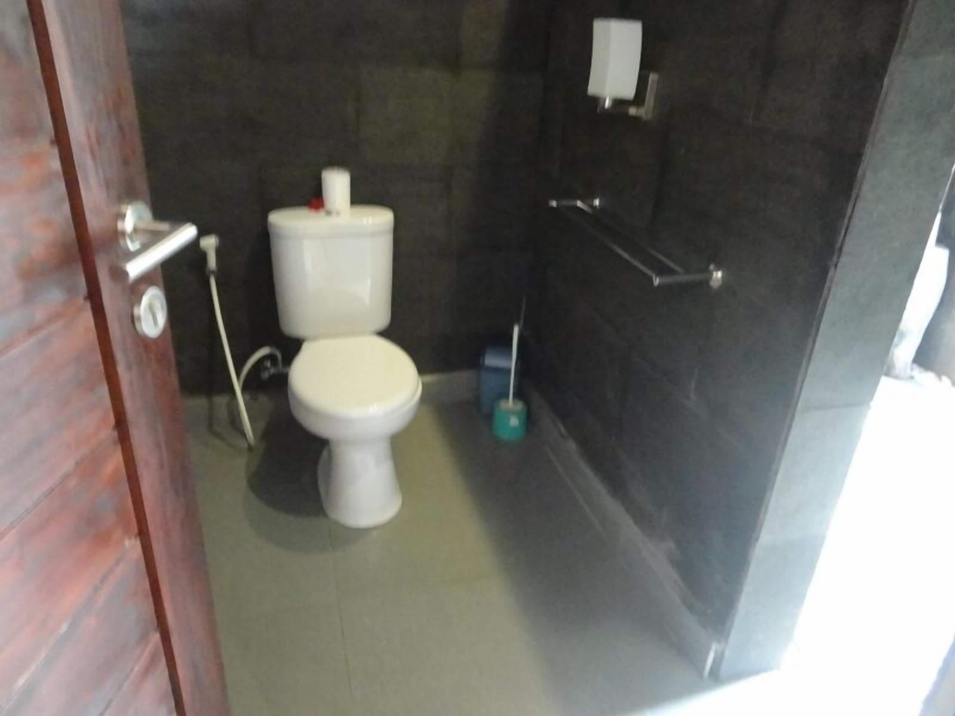 Villa Deluxe | Baño | Ducha y toallas