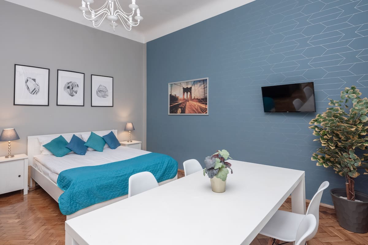 Premium 2-Room Suite with Garden View #27 | Sängtillbehör av högsta kvalitet, individuell inredning och unika möbler