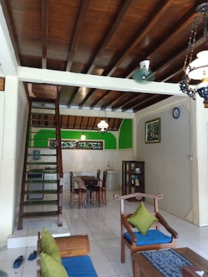 Vila (Double Bed room Plus Single Bed) | Parte interna