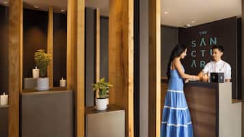 Couples treatment room(s), sauna, body treatments, aromatherapy