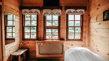 Suite, Private Bathroom, Garden View