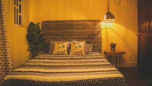 Habitación de diseño doble, 1 cama de matrimonio, balcón, vistas al patio