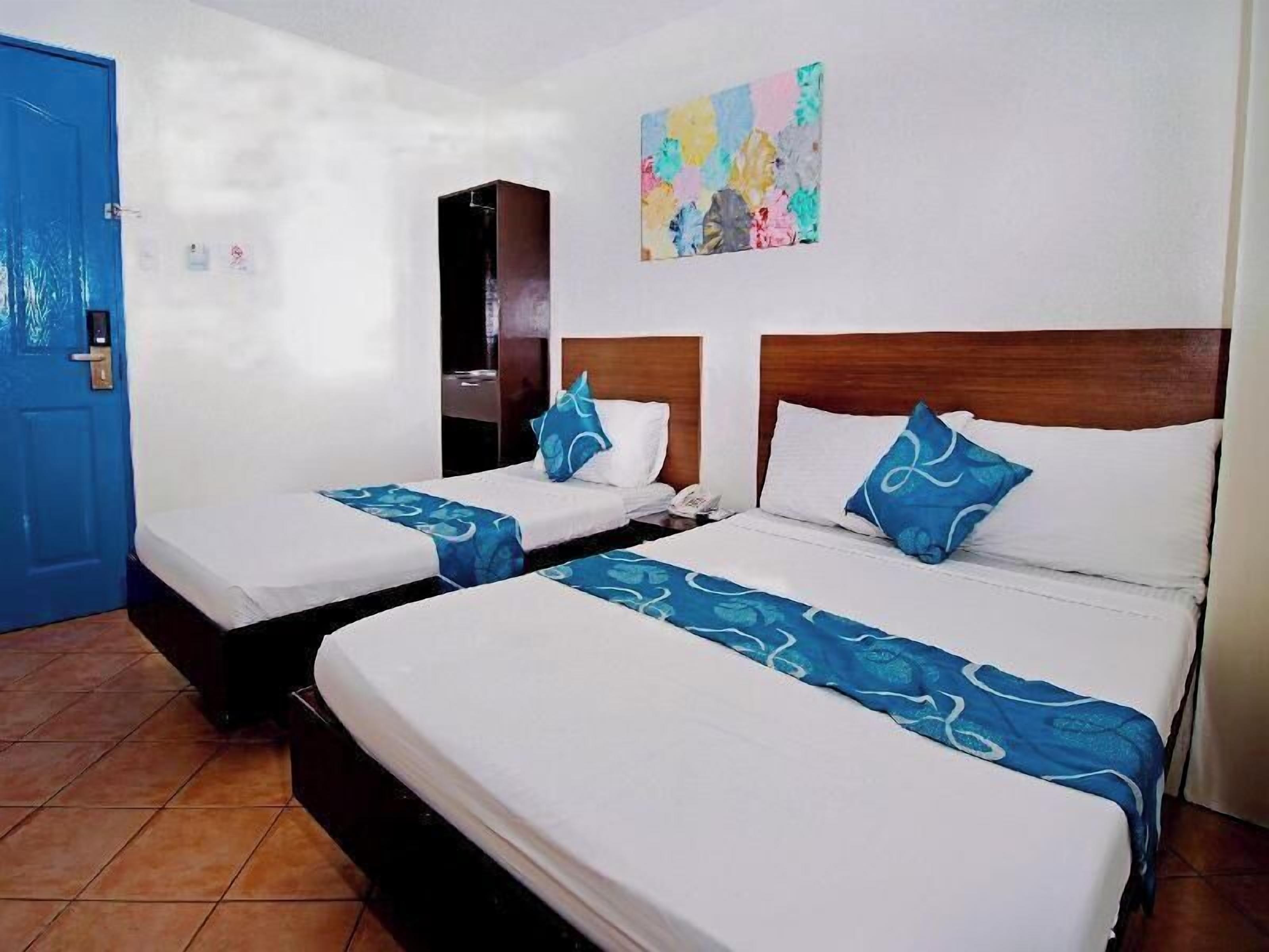 In-room safe, rollaway beds, free WiFi, bed sheets