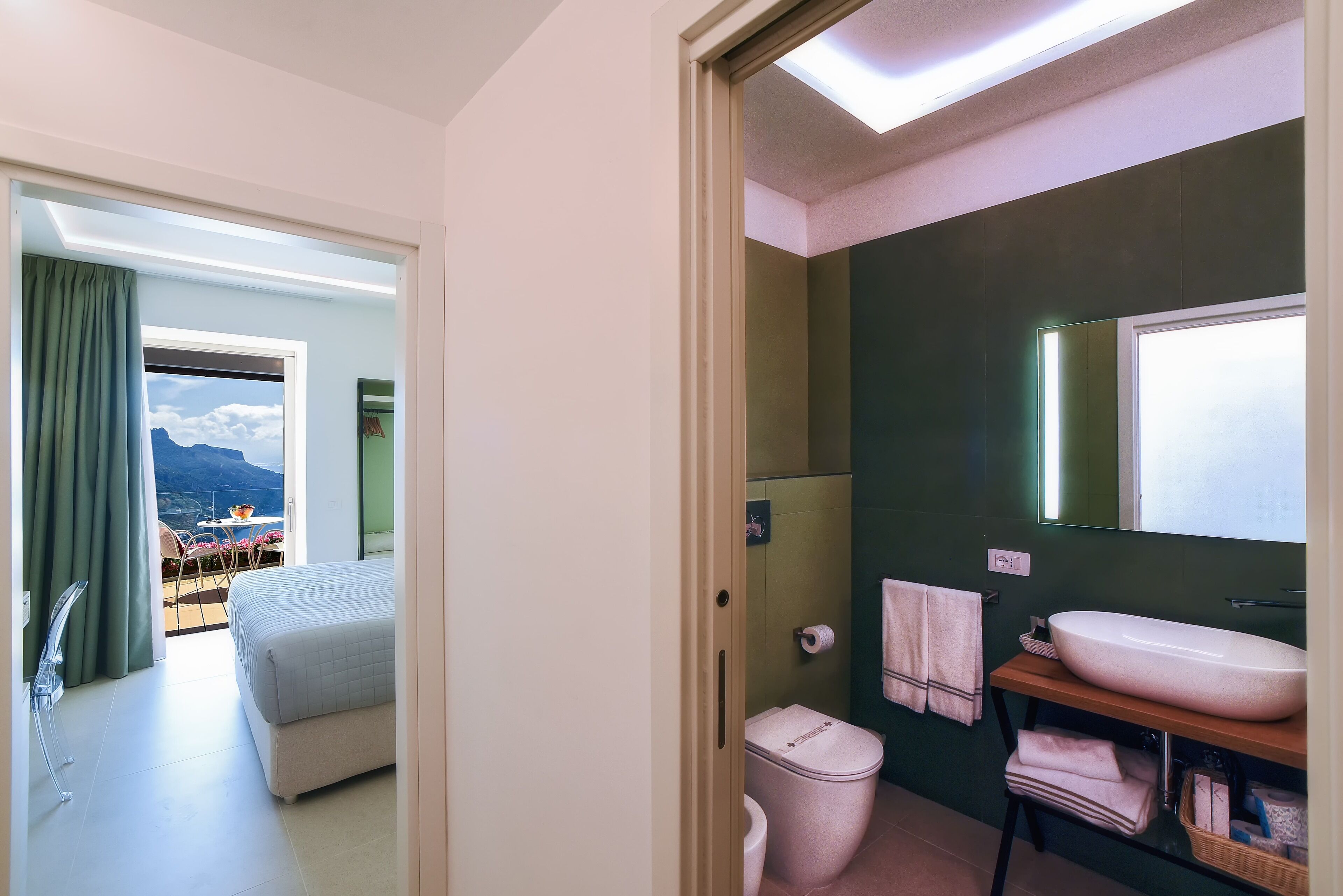 camera deluxe design vista mare | 1 bedroom, premium bedding, minibar, desk