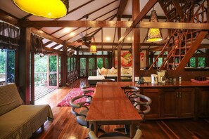 別墅, 多間臥室 (7 Bedrooms) | 房內用餐區