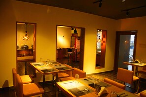 Restaurant - Hotel Sai Krish Grand (Chennai)