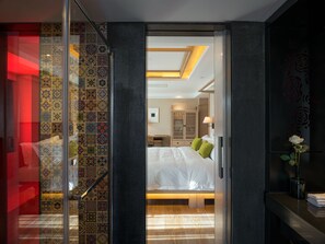 Elegant Queen Room  - Harbin 22C Boutique Hotel (Harbin)