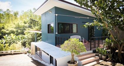 Tonkho at Home