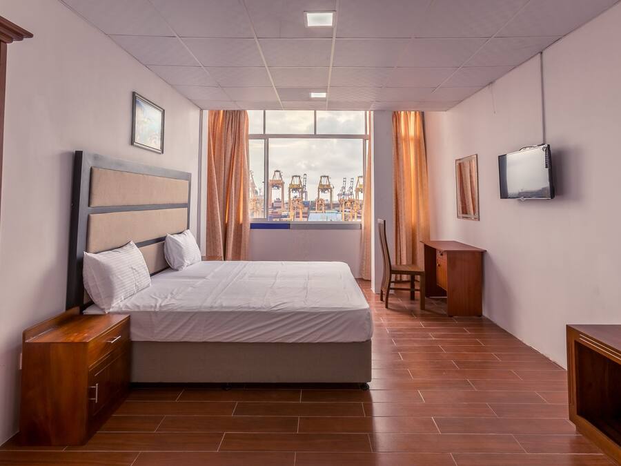 Caja de seguridad en la habitación y insonorización