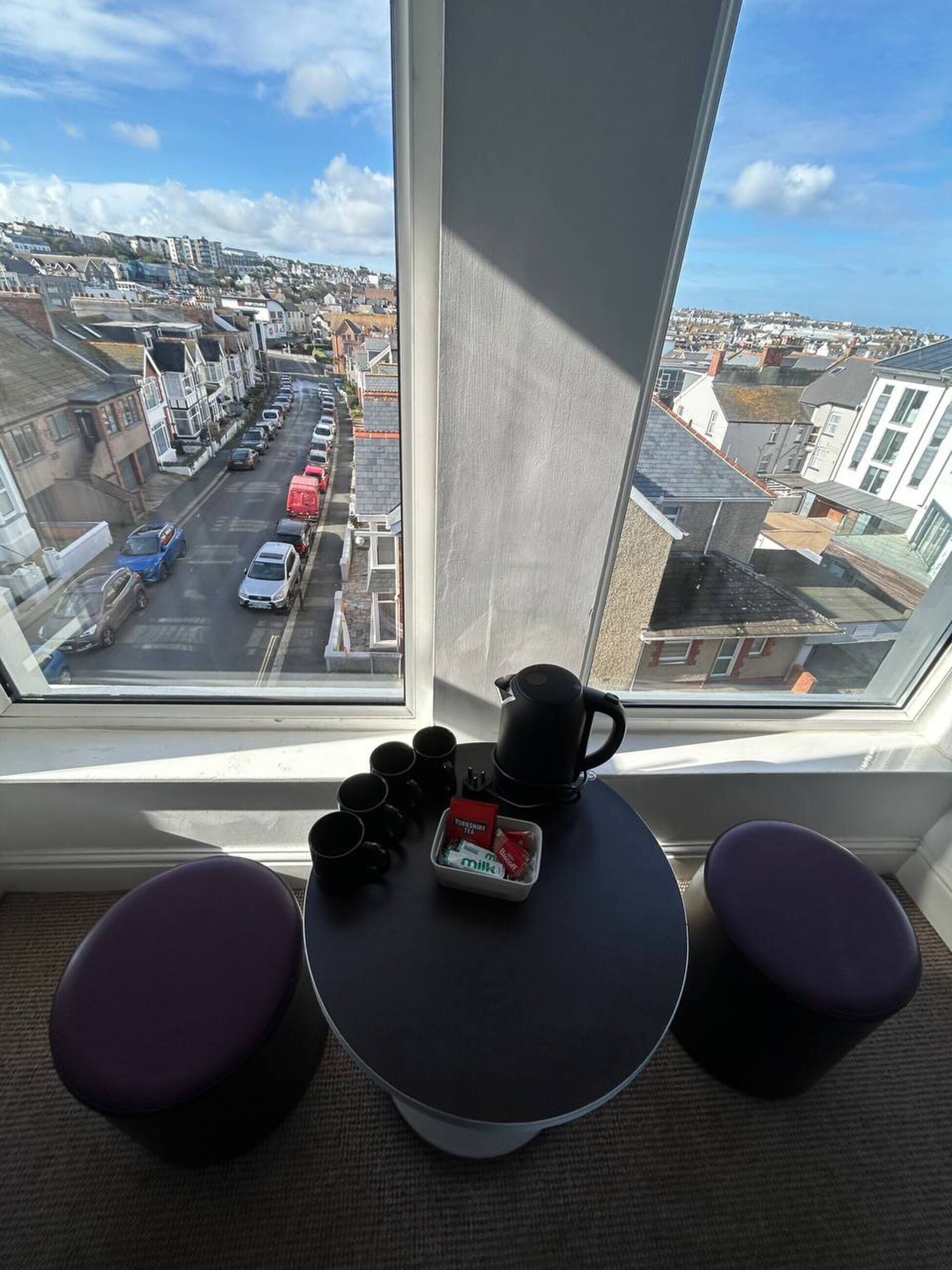 Quarto família | Vista para a cidade