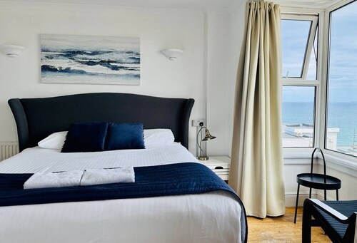 Reef Lodge