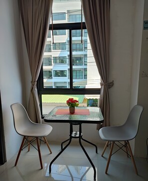 Habitación cuádruple familiar | Caja de seguridad en la habitación y wifi gratis 