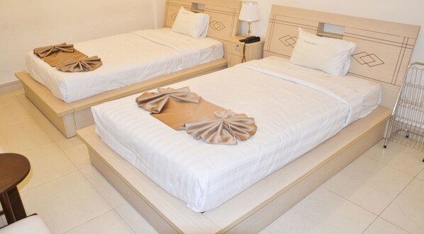 Superior Twin Room | Minibar, desk, free WiFi - Mekong Hotel (Ho Chi Minh City)