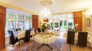 Free daily full breakfast