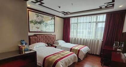 Heyuan Boutique Hotel (Shaoguan High-speed Railway Station)