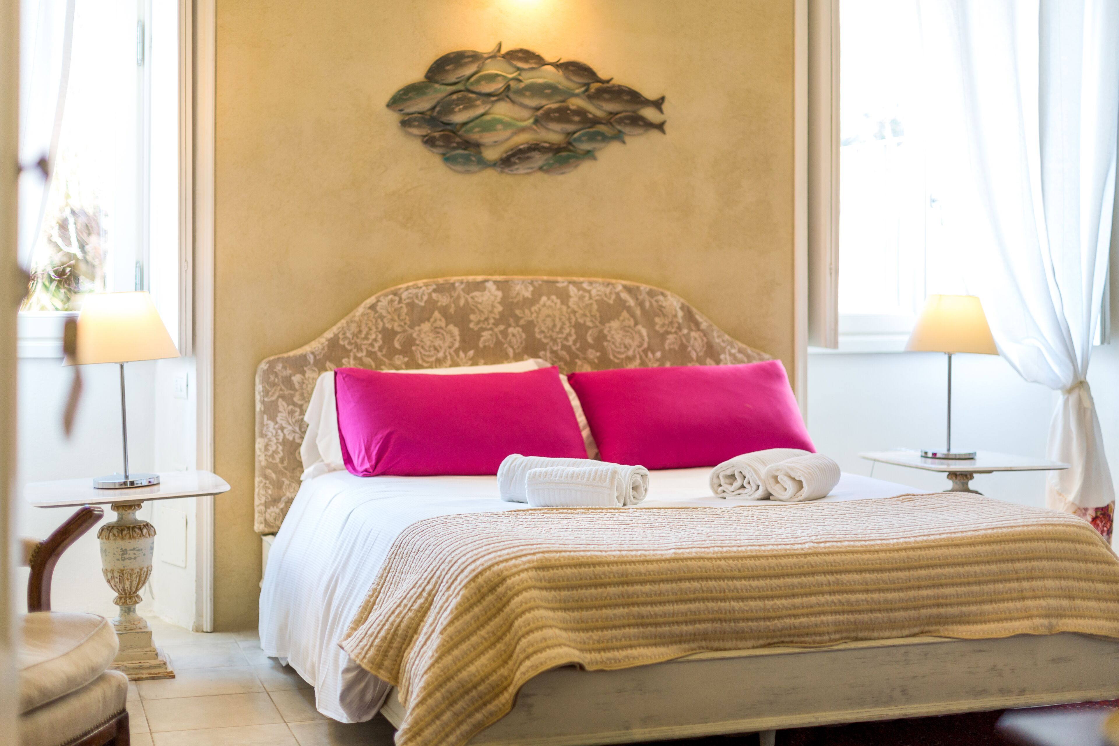 Superior-Zimmer | Minibar, individuell dekoriert, individuell eingerichtet, Schreibtisch