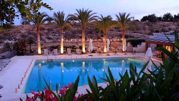 Outdoor pool, pool umbrellas, pool loungers