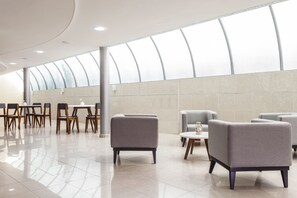 Lobby - João Pessoa Hplus Beach (João Pessoa)