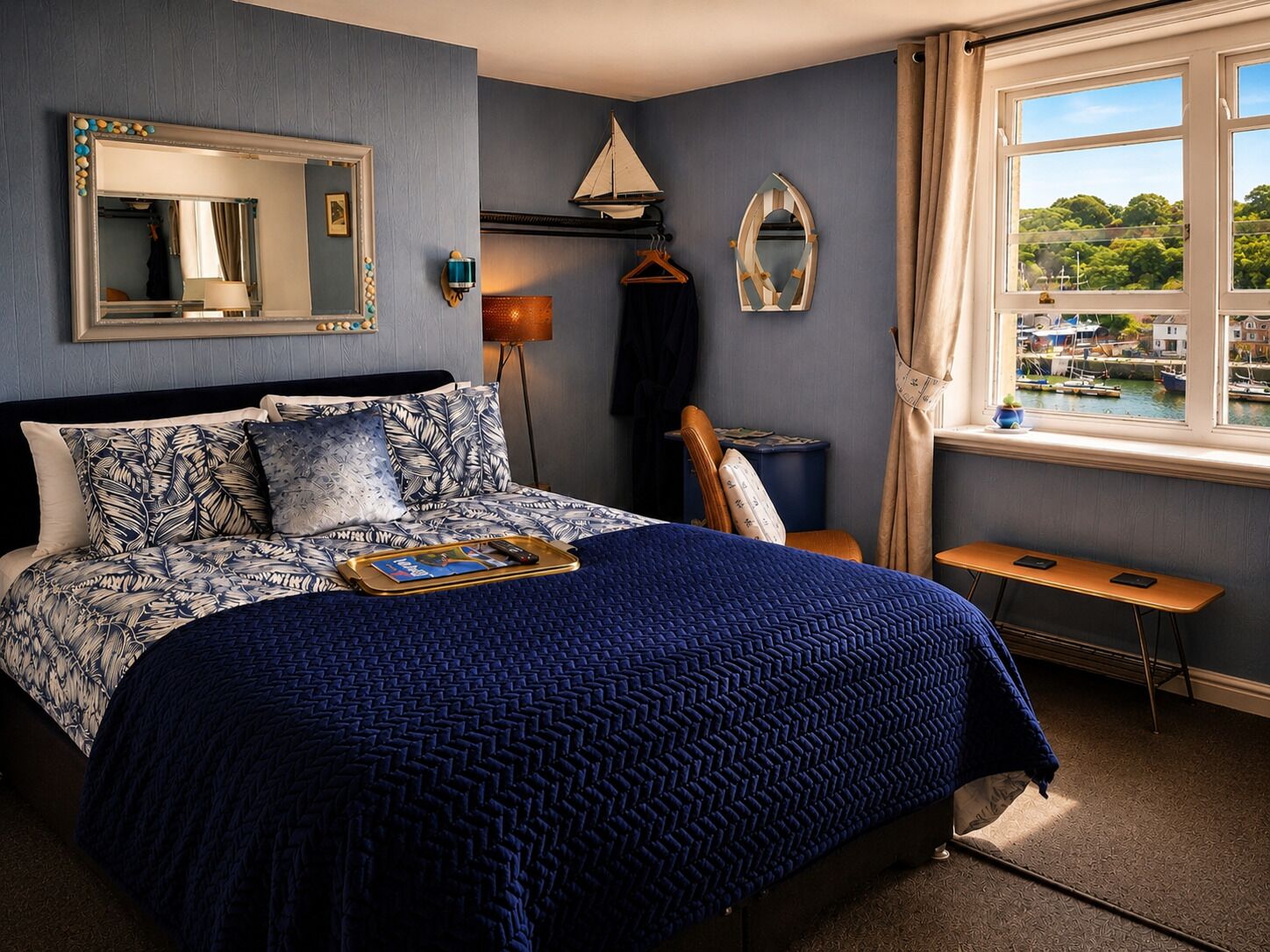 Double Room, Ensuite, Harbour View (Room 6,  2nd Floor)