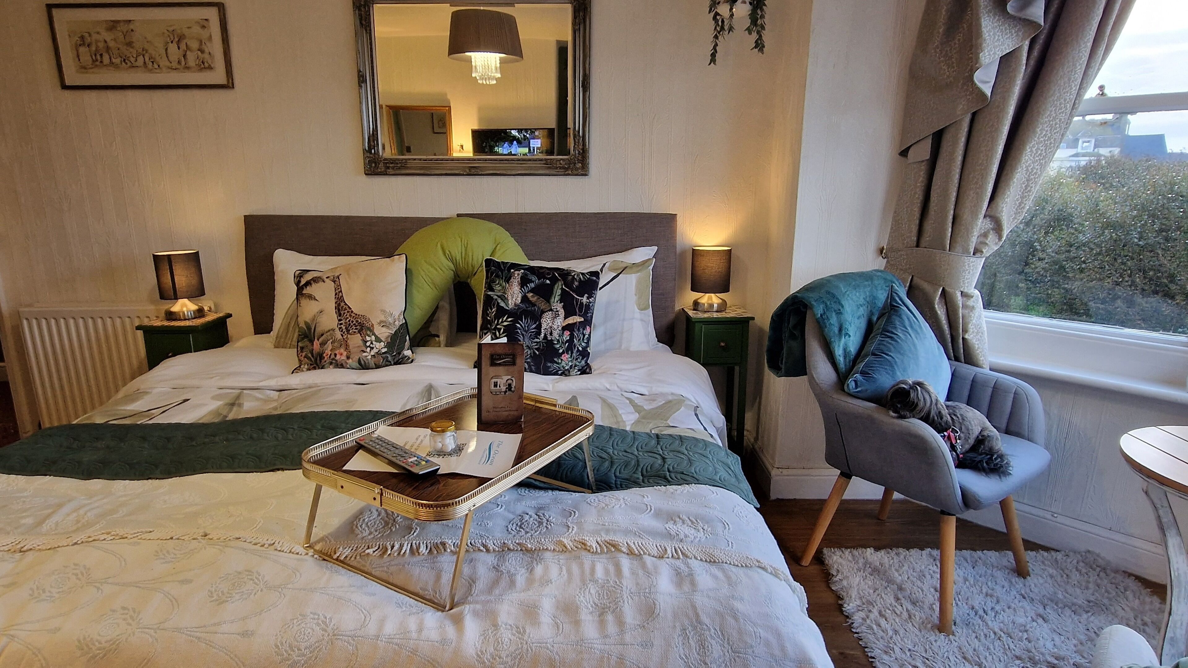 Double Room, Ensuite, Sea View (Room 5, 2nd Floor)