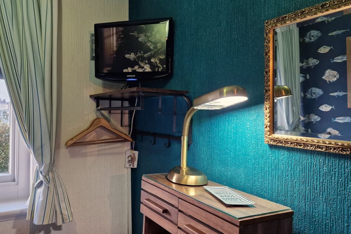 Single Room, Ensuite (Room 4, 2nd Floor) | Premium bedding, individually decorated, individually furnished