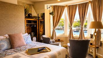 Double Room, Ensuite, Harbour View (Room 3, 1st Floor) | Premium bedding, individually decorated, individually furnished
