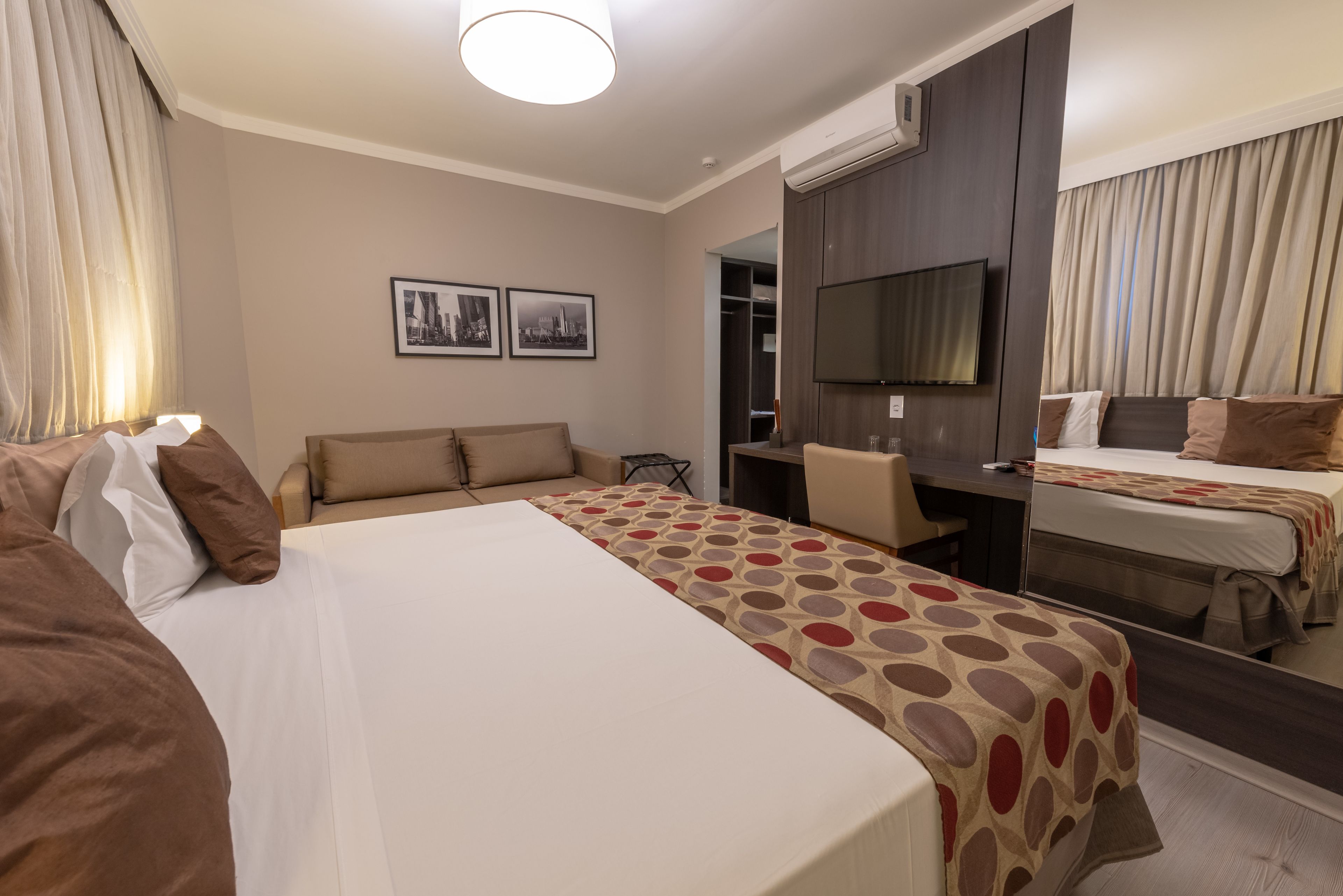 suite, jetted tub (master) | 1 bedroom, minibar, desk, blackout curtains