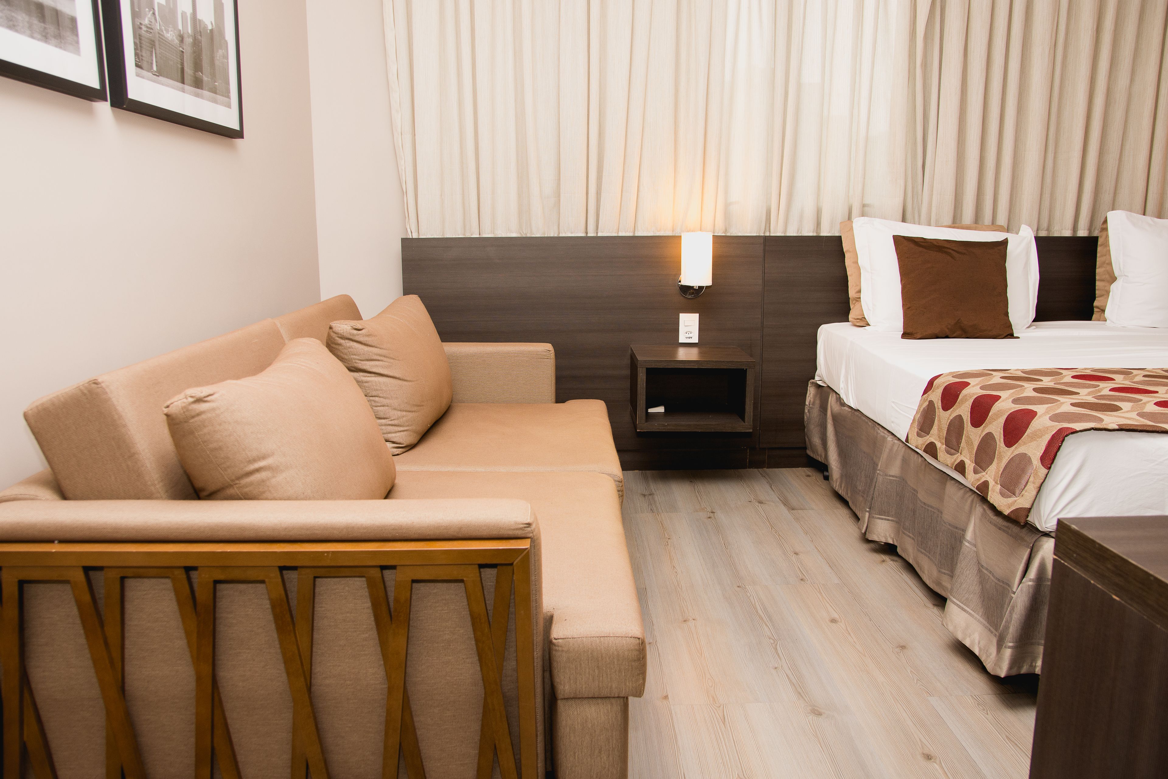 suite, jetted tub (master) | room amenity