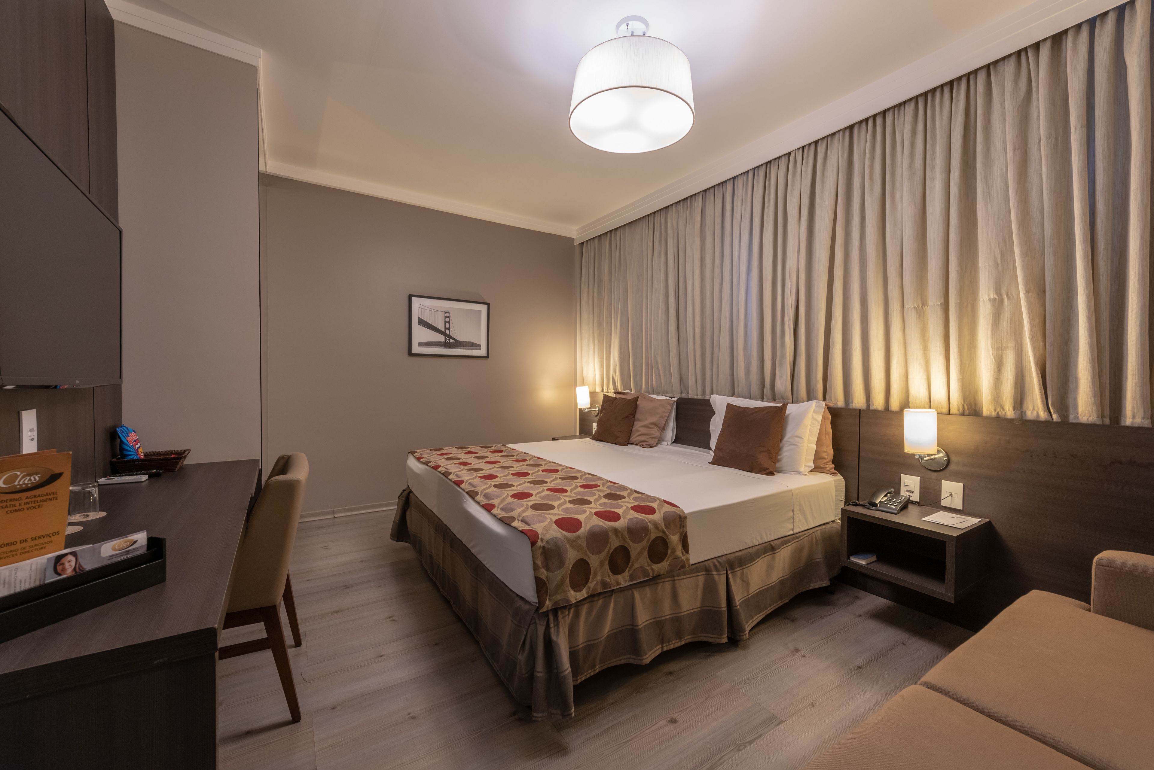 suite, jetted tub (master) | 1 bedroom, minibar, desk, blackout curtains