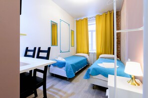 Standard Studio | Iron/ironing board, free WiFi